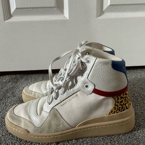 YVES SAINT LAURENT HIGH TOP SNEAKERS. Worn twice. Perfect condition